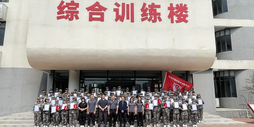 呂校長、黃副校長及梁主任來營見證同學們的結業典禮。